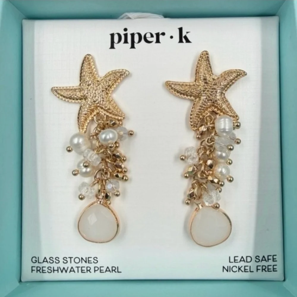 💛🔹Piper k🔹Gold Starfish Freshwater Pearl Cluster Glass Stone Dangle Earrings